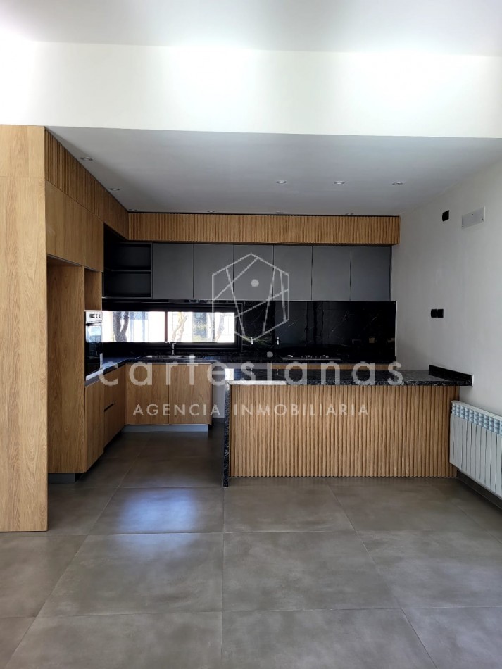 LAS CAÑITAS BARRIO PRIVADO CASA A ESTRENAR!!
