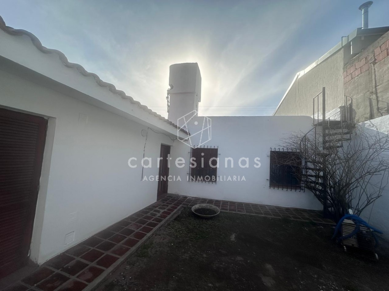 GRANJA DE FUNES | ALQUILER CASA DE 3 DORM A 50 MTRS DE RAFAEL NUÑEZ 
