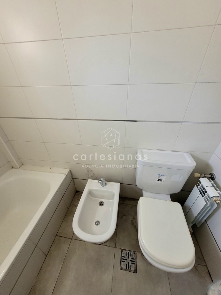 DEPTO ESTILO DUPLEX DE 2 DORM SOBRE CALLE FRANCISCO LAPRIDA | OBSERVATORIO