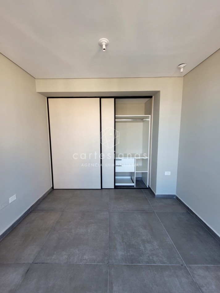 NUEVA CORDOBA DEPTO 1 DORM C/BALCON TERRAZA + LAVADERO