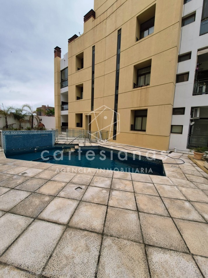 VILLA CARLOS PAZ. CENTRO. DEPTO 2 DORM/2 BAÑOS/COCH. AMENITIES. ESCRITURA/PLANOS.