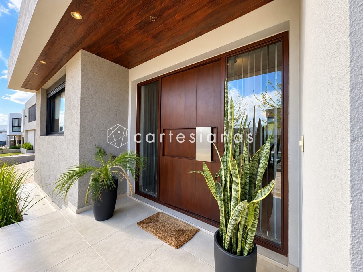 CASA EN PLANTA BAJA. RIBERAS DE MANANTIALES. 3 DORM + ESCR. PILETA CLIMATIZADA. PLANOS Y ESCRITURA