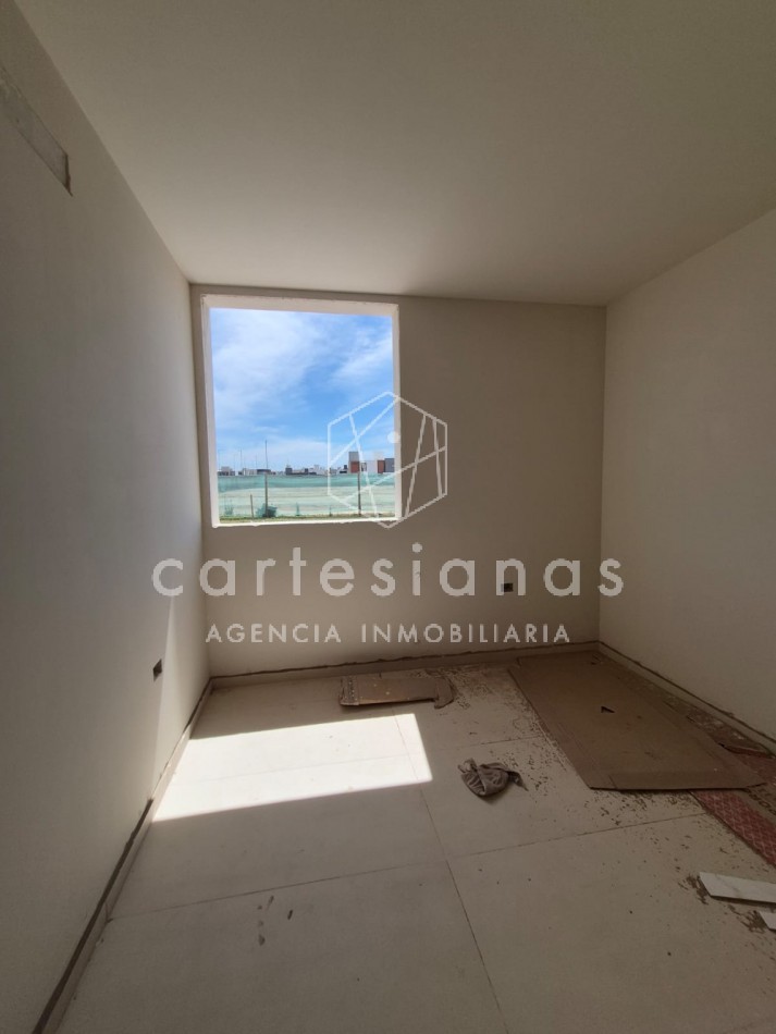 CASA EN PLANTA BAJA DE 3 DORMITORIOS. NOBU/DOCTA.