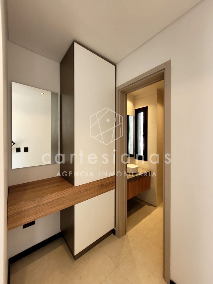 ALQUILER CASA EN HOUSING MAREMMA B° LA CAROLINA - CATEGORIA