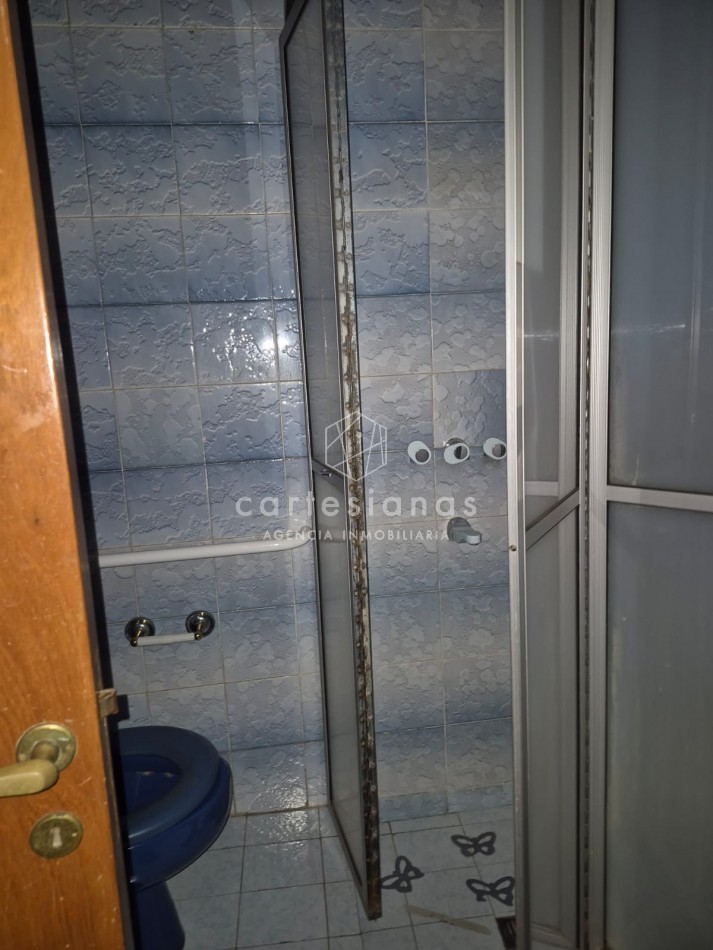 CASA DE 3 DORM+PLAYROOM+OFICINA C/INGRESO INDEP+QUINCHO + DEPENDENCIA - APTO OFICINA/CONSULTORIOS