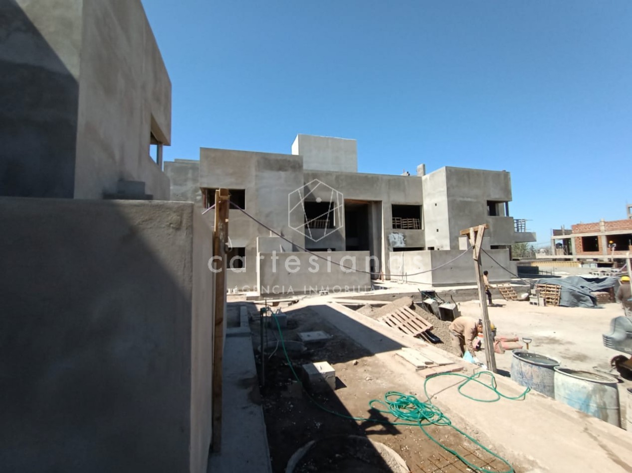 DEPTO 2 DORM C/COCHERA EN COMPLEJO CERRADO A MTRS DE AV. RICARDO ROJAS | EN ZONA NORTE