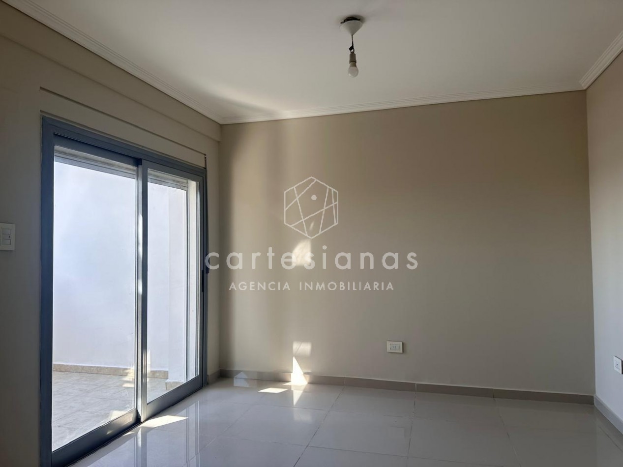 ALTO VILLASOL | DEPTO 1 DORM ESTILO DUPLEX C/ COCHERA