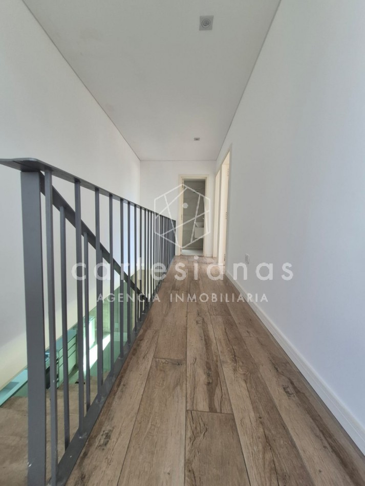 HOUSING LA CAROLINA H2 CASA DE 3 DORM EN VENTA