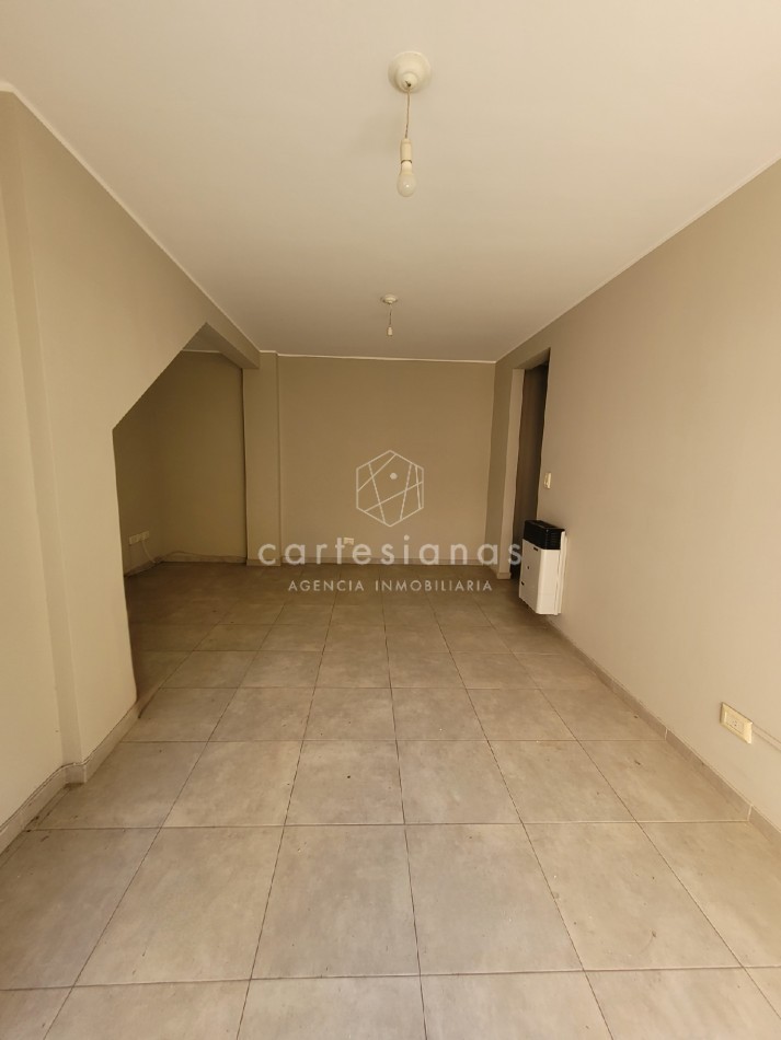 DEPTO 1 DORM C/PATIO SOBRE CALLE LAPRIDA | OBSERVATORIO