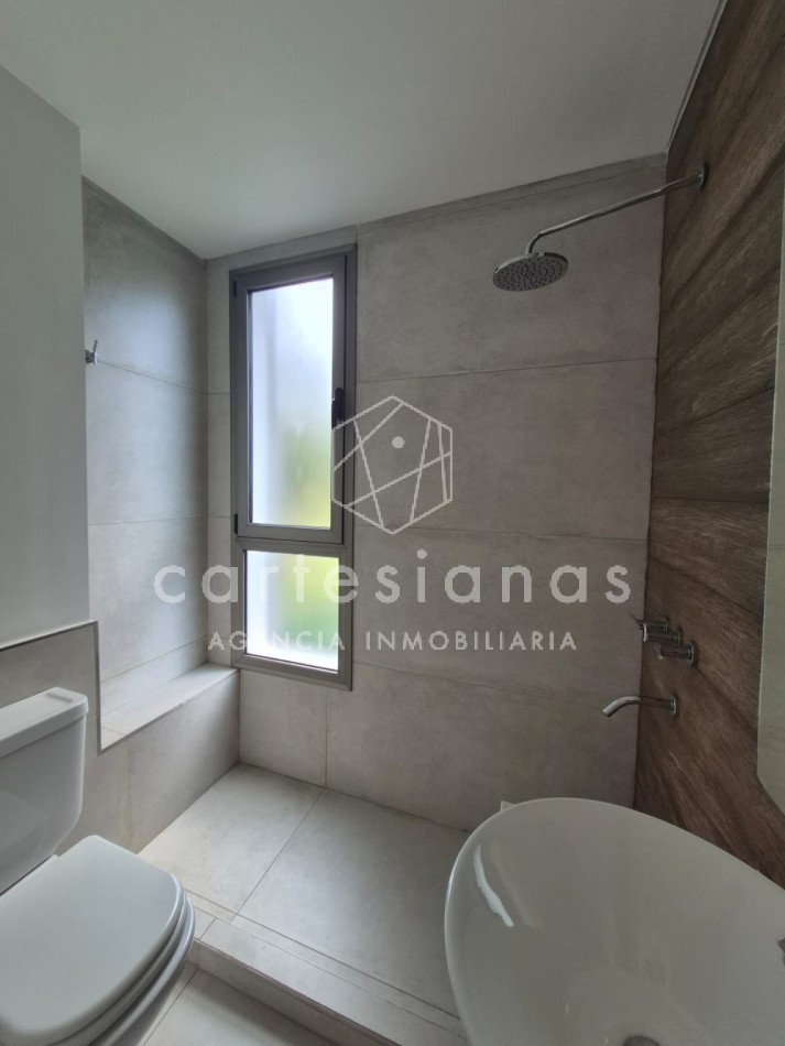 HOUSING LA CAROLINA H2 CASA DE 3 DORM EN VENTA