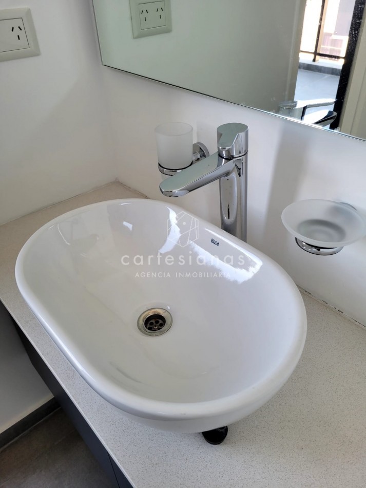 NUEVA CORDOBA DEPTO 1 DORM C/BALCON TERRAZA + LAVADERO
