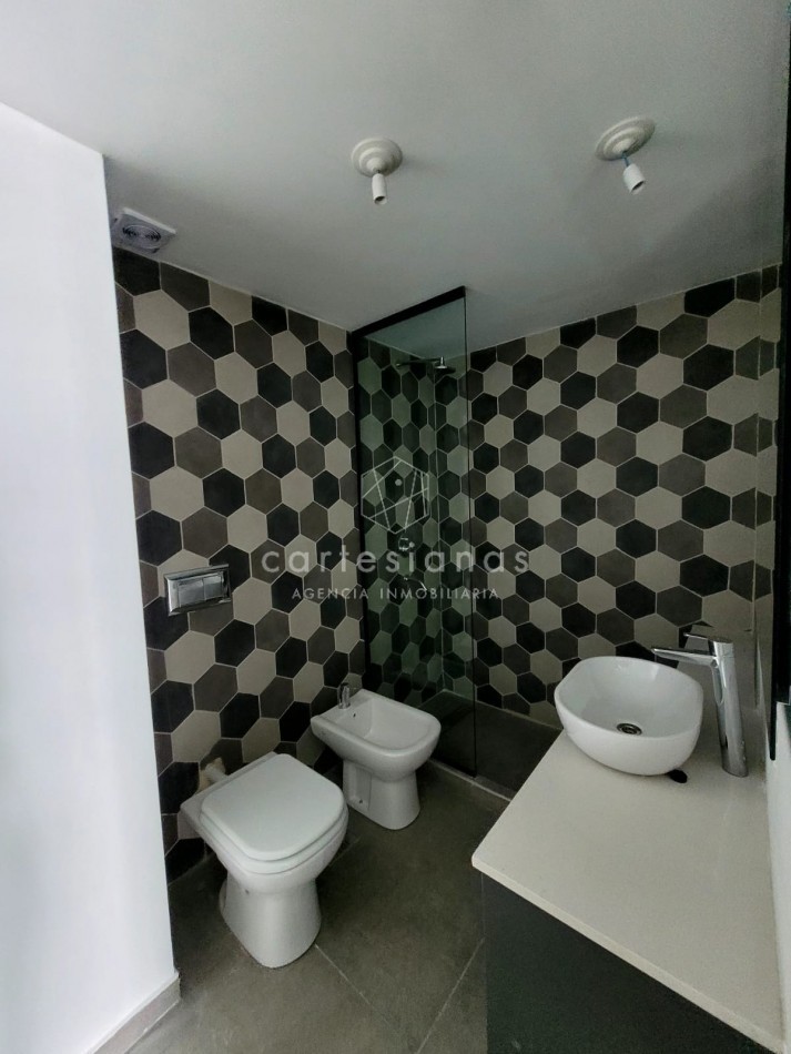 NUEVA CORDOBA DEPTO 2 DORM C/BALCON TERRAZA + 2 BAÑOS COMPLETOS