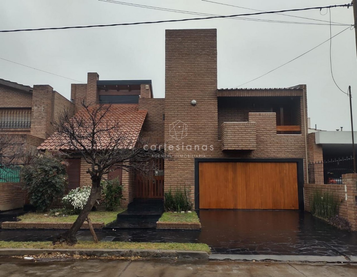 APTO CREDITO CASA DE 3 DORM + OFIC C/INGRESO INDEP. | BAJO PALERMO