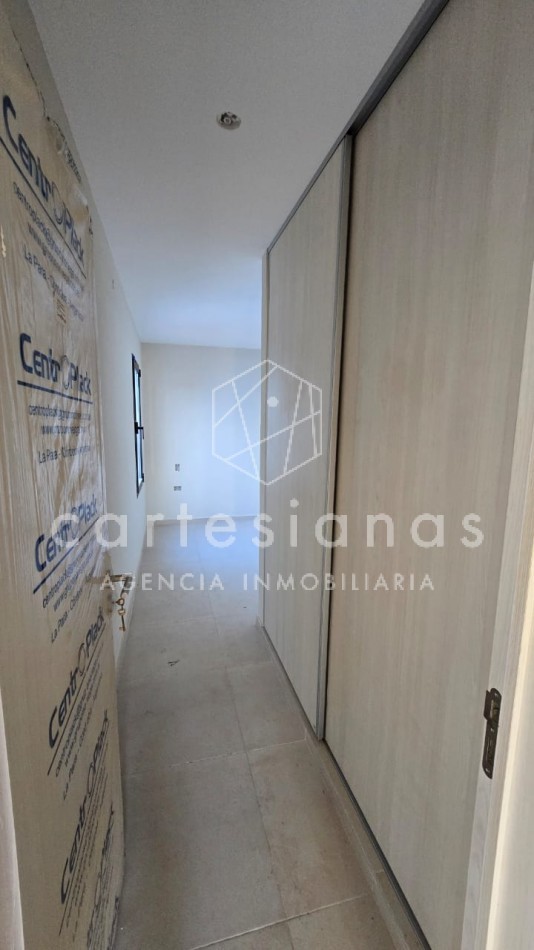 MUY LINDO DUPLEX 2 DORM + ESCRITORIO