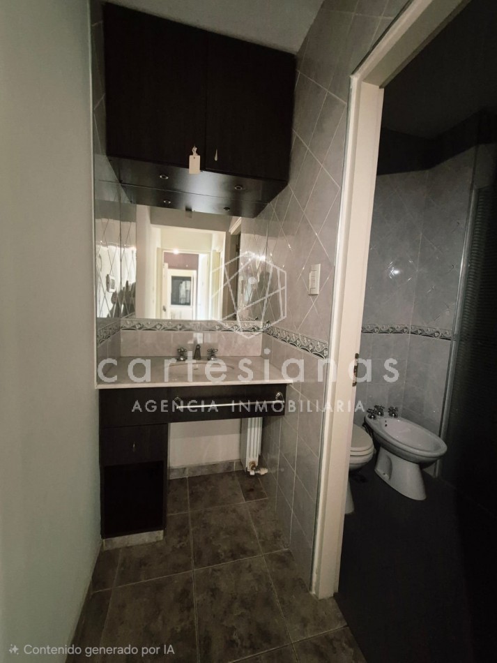 VILLA CARLOS PAZ. CENTRO. DEPTO 2 DORM/2 BAÑOS/COCH. AMENITIES. ESCRITURA/PLANOS.