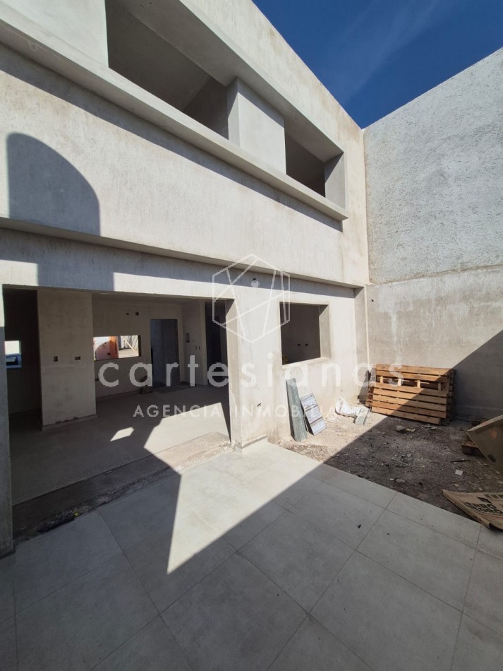 DOCTA | DUPLEX 2 DORM + ESP DE ESCRITORIO. ETAPA 1