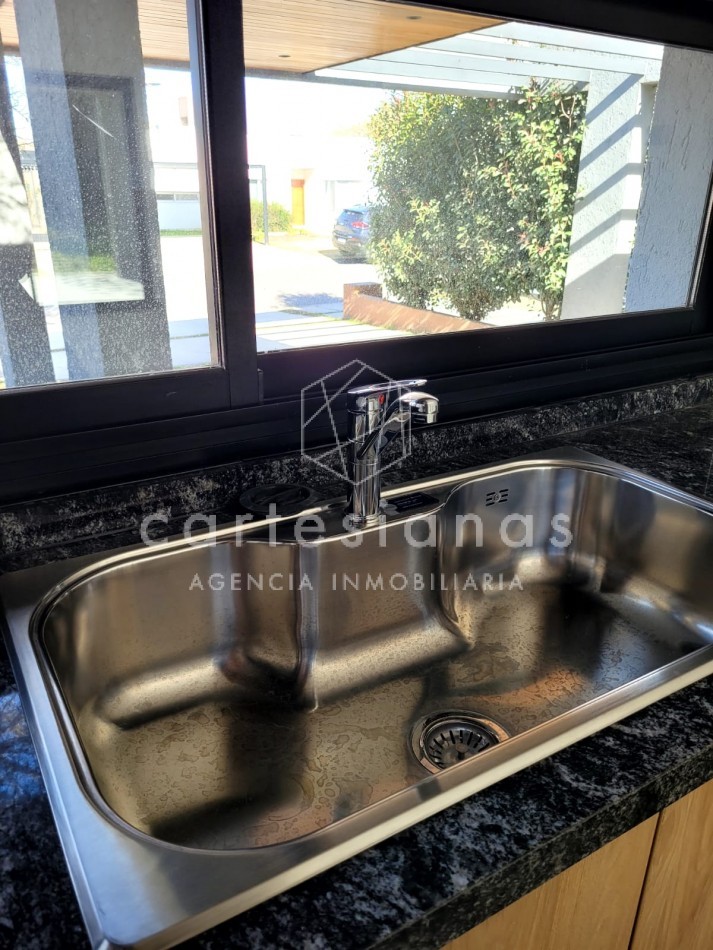 LAS CAÑITAS BARRIO PRIVADO CASA A ESTRENAR!!