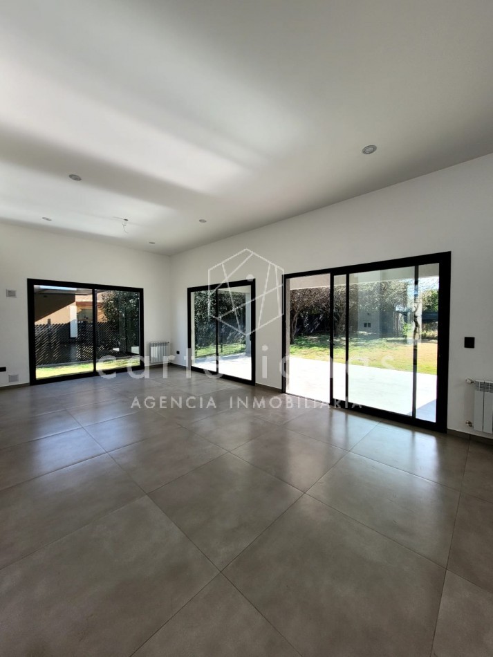 LAS CAÑITAS BARRIO PRIVADO CASA A ESTRENAR!!