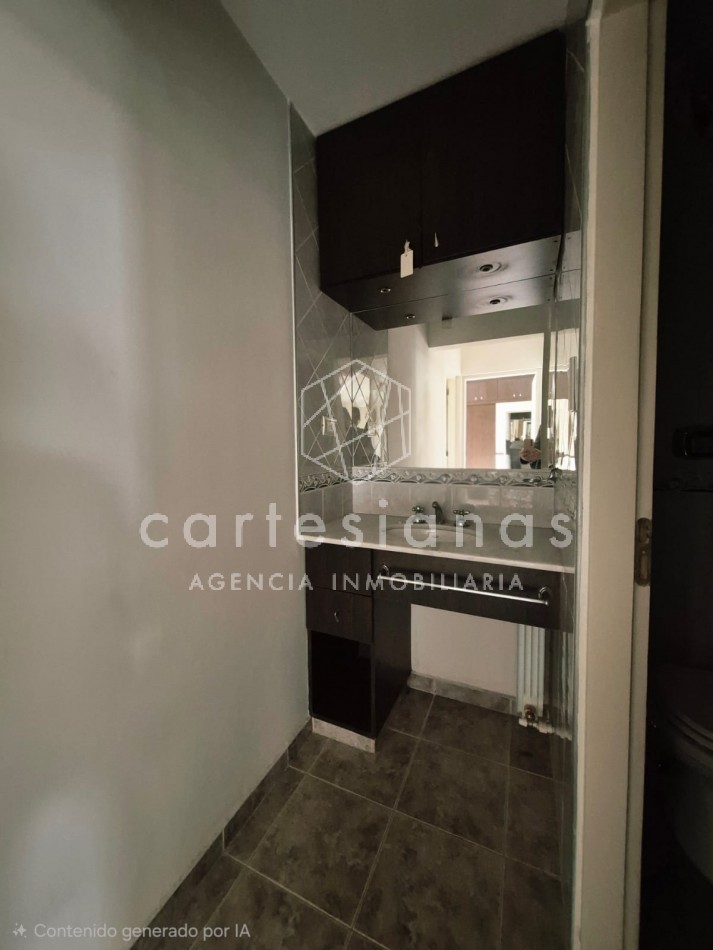 VILLA CARLOS PAZ. CENTRO. DEPTO 2 DORM/2 BAÑOS/COCH. AMENITIES. ESCRITURA/PLANOS.