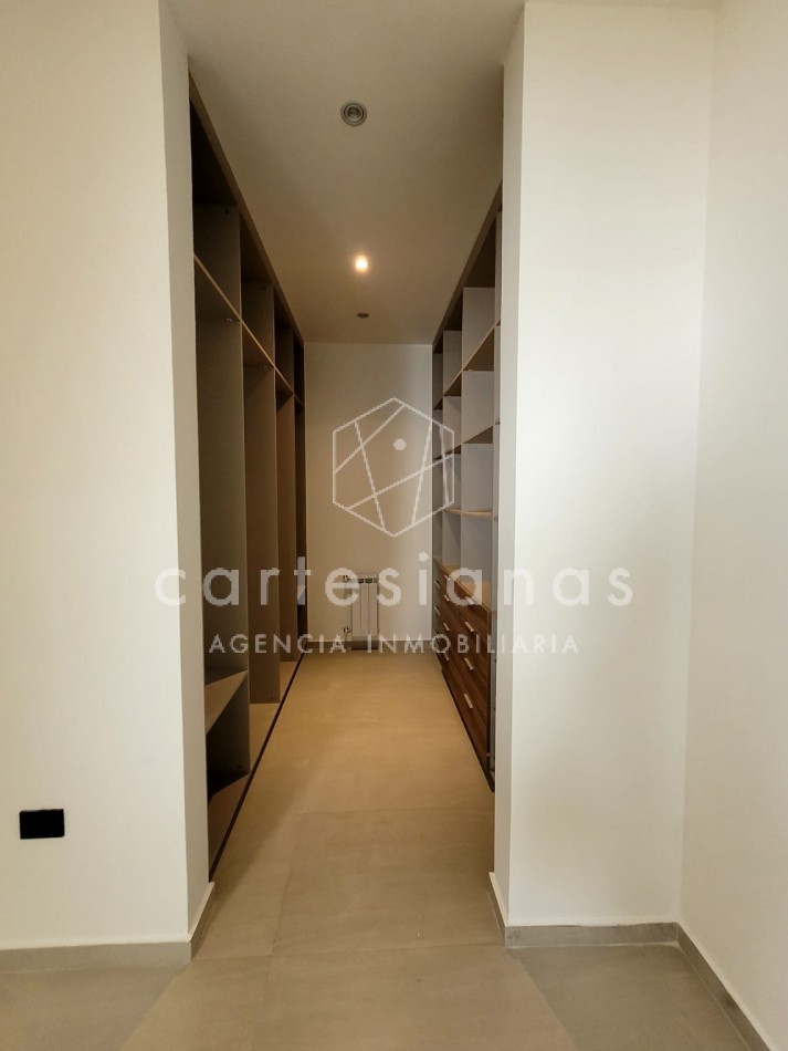 APTO CREDITO HIPOTECARIO LAS CAÑITAS BARRIO PRIVADO CASA DE 2 DORM +ESCRITORIO
