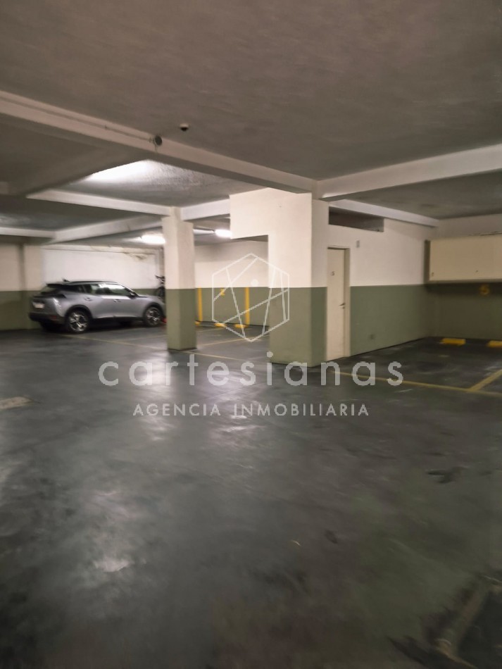 VILLA CARLOS PAZ. CENTRO. DEPTO 2 DORM/2 BAÑOS/COCH. AMENITIES. ESCRITURA/PLANOS.