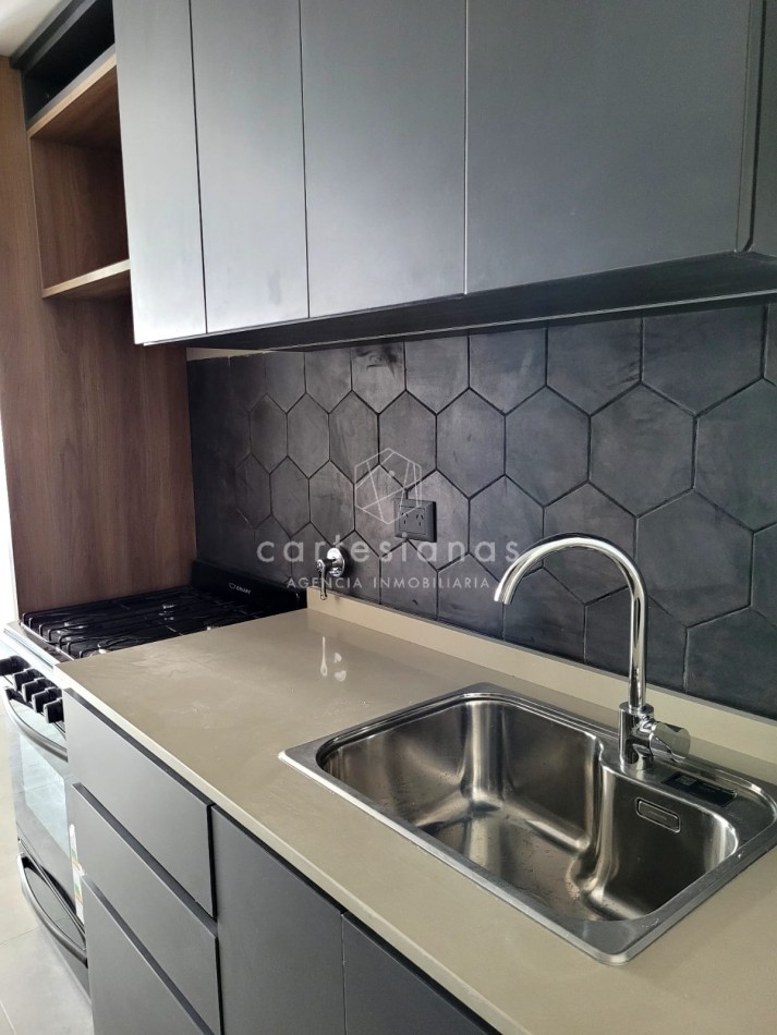 NUEVA CORDOBA DEPTO 2 DORM C/BALCON TERRAZA + 2 BAÑOS COMPLETOS
