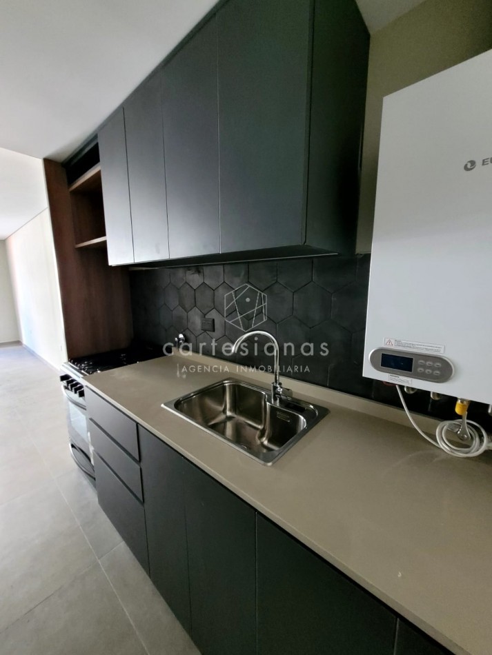 NUEVA CORDOBA DEPTO 2 DORM C/BALCON TERRAZA + 2 BAÑOS COMPLETOS