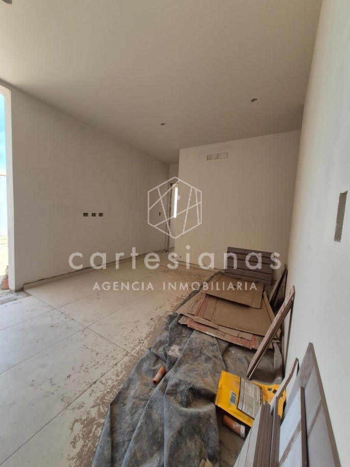 CASA EN PLANTA BAJA DE 3 DORMITORIOS. NOBU/DOCTA.