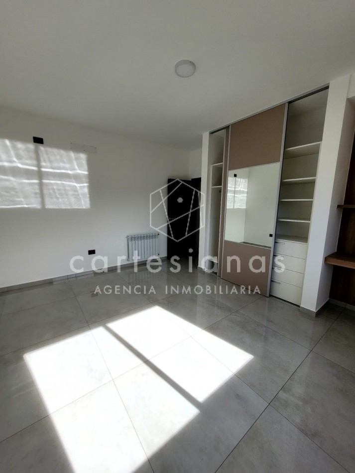 BARRIO PRIVADO LAS CAÑITAS CASA DE DISEÑO 3 DORM