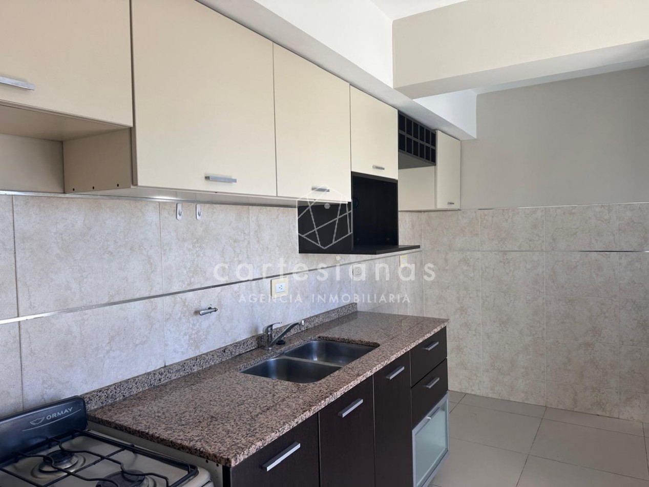 ALTO VILLASOL | DEPTO 1 DORM ESTILO DUPLEX C/ COCHERA