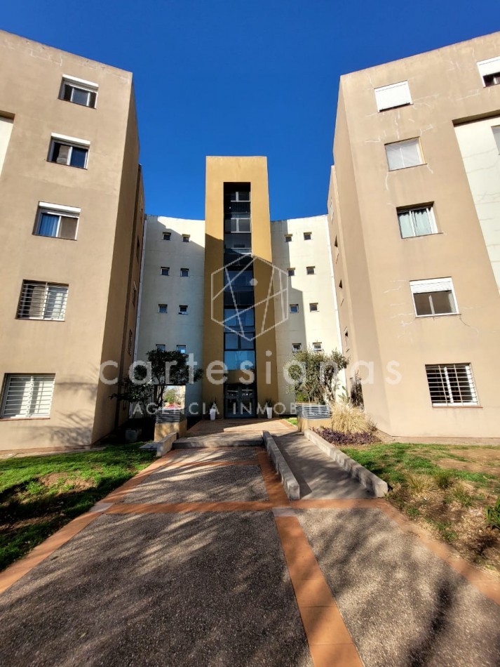 BALCONES DEL CHATEAU DEPTO 3 DORM C/DOS BALCONES