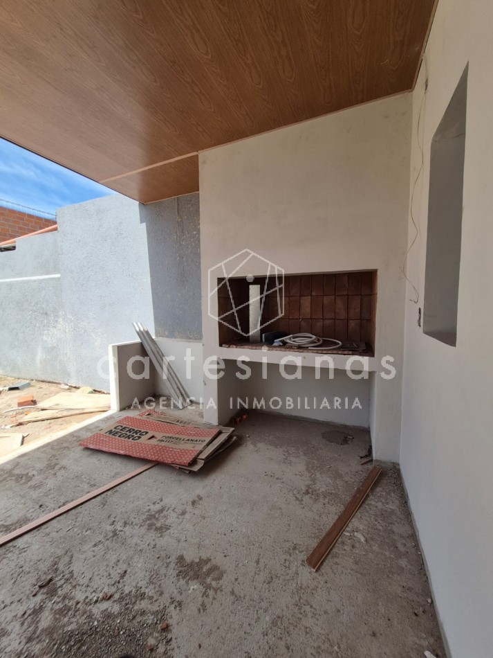 CASA EN PLANTA BAJA DE 3 DORMITORIOS. NOBU/DOCTA.