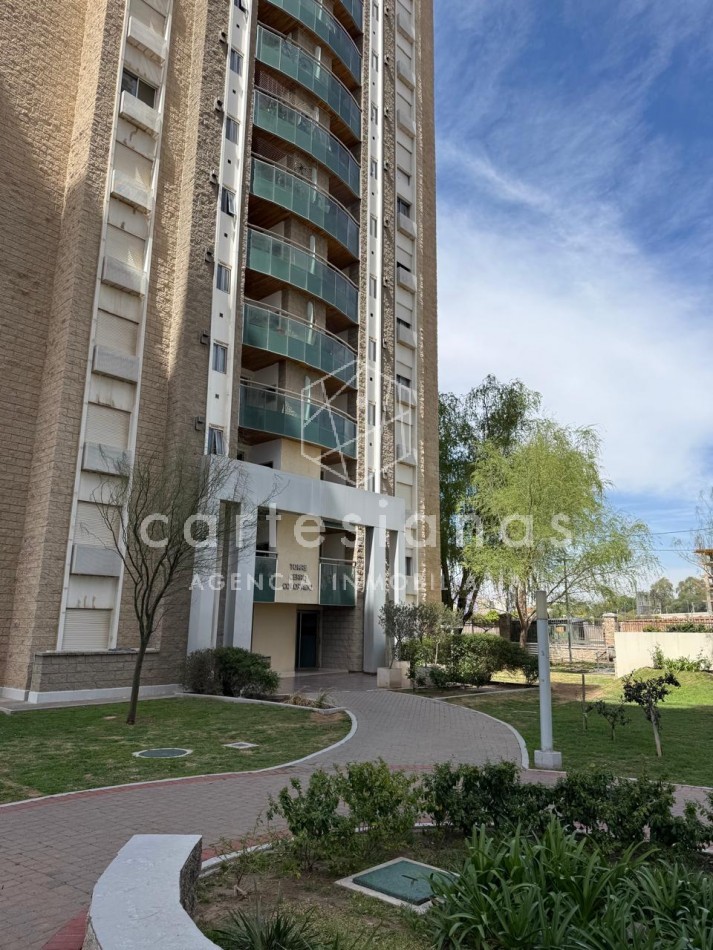 ALTO VILLASOL | DEPTO 1 DORM ESTILO DUPLEX C/ COCHERA
