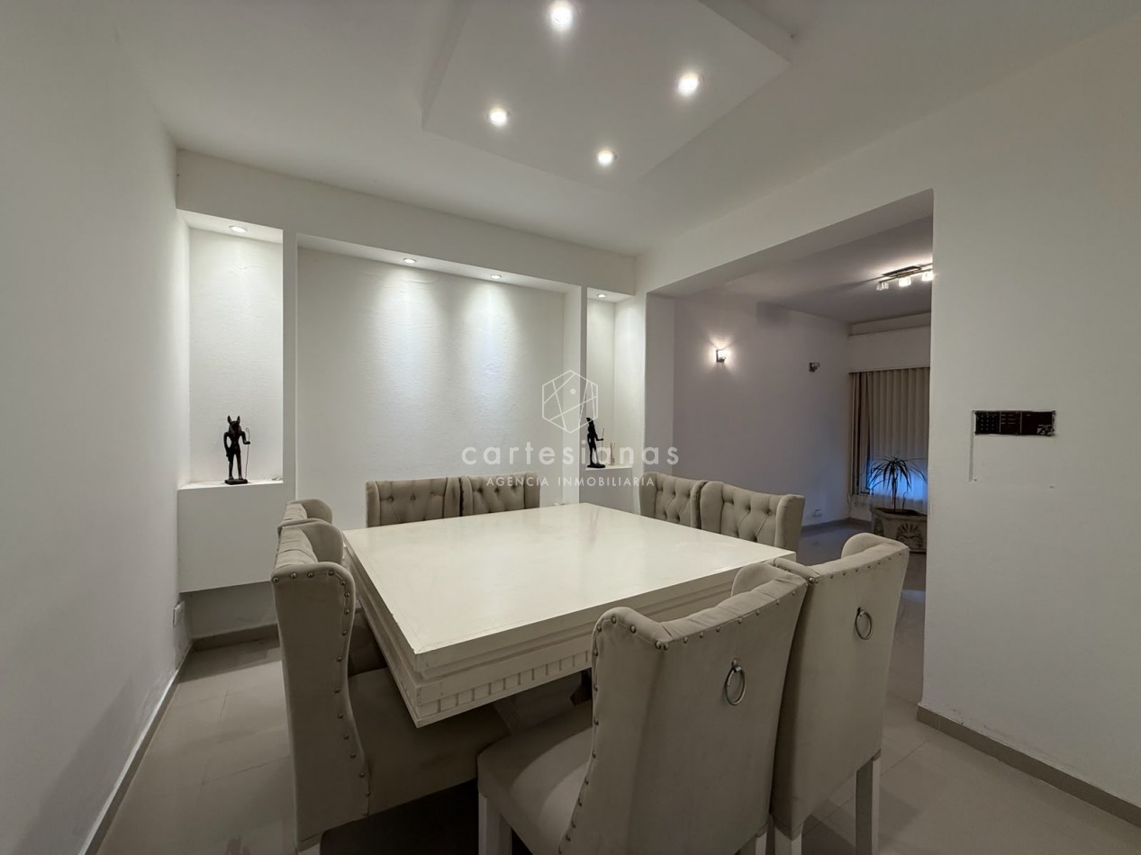 ALTOS DE VILLA CABRERA | CASA DE 4 DORM CON PATIO Y PILETA 