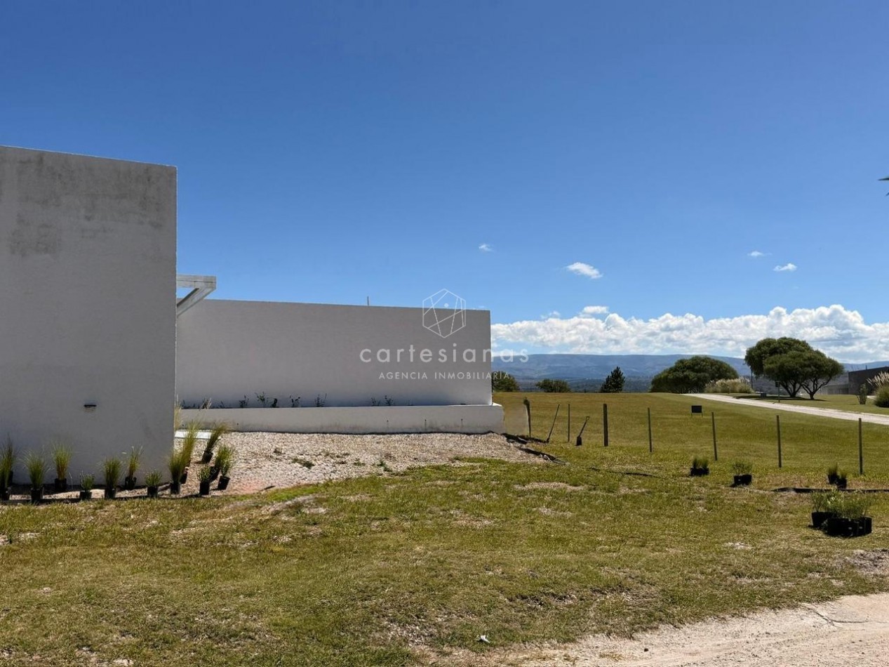 COUNTRY PUERTO DEL AGUILA CASA DE 3 DORM + PILETA 