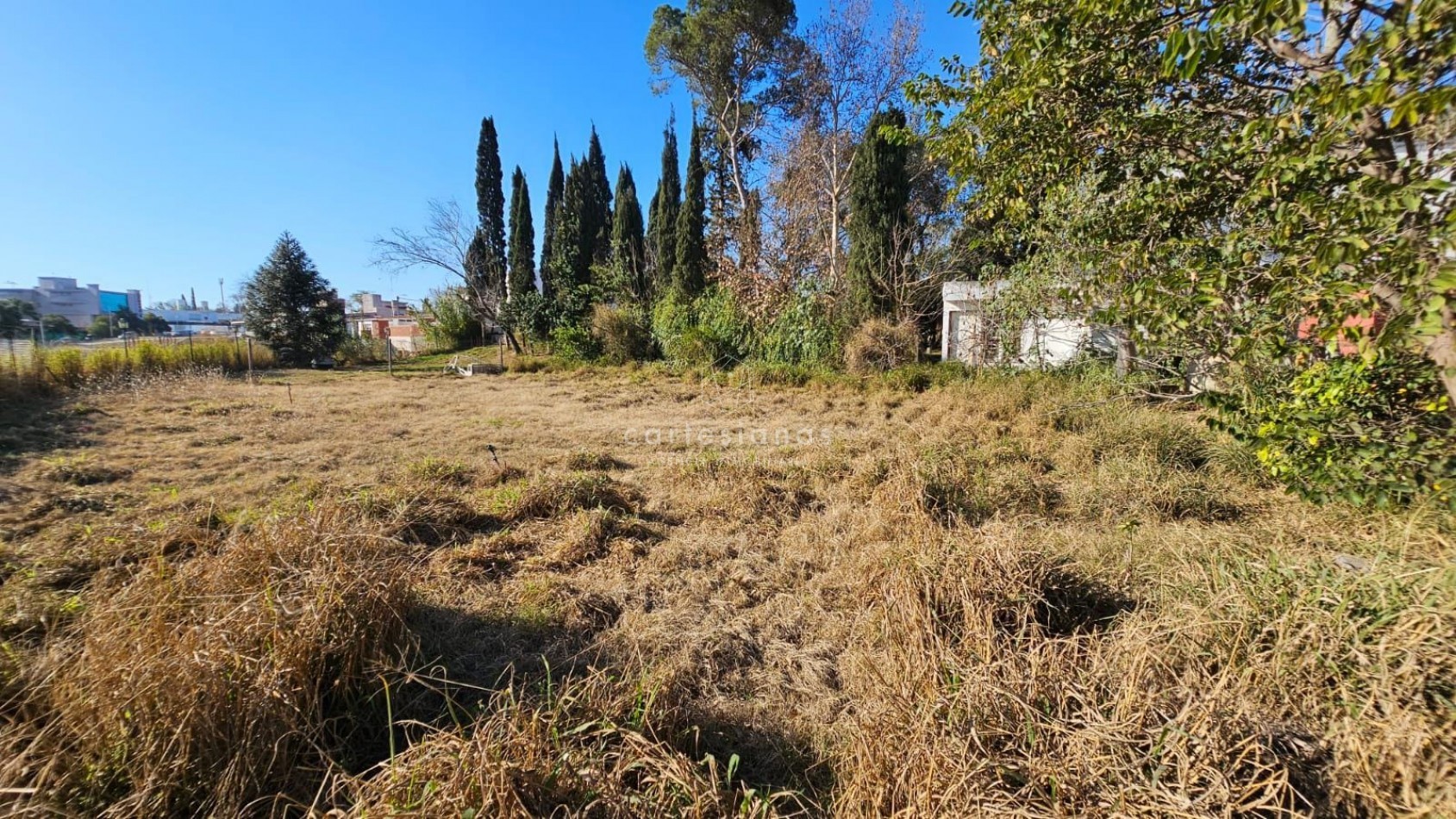 CERRO DE LAS ROSAS 2400 M2 APTO HOUSING. A MTRS DE RAFAEL NUÑEZ/MUJER URBANA