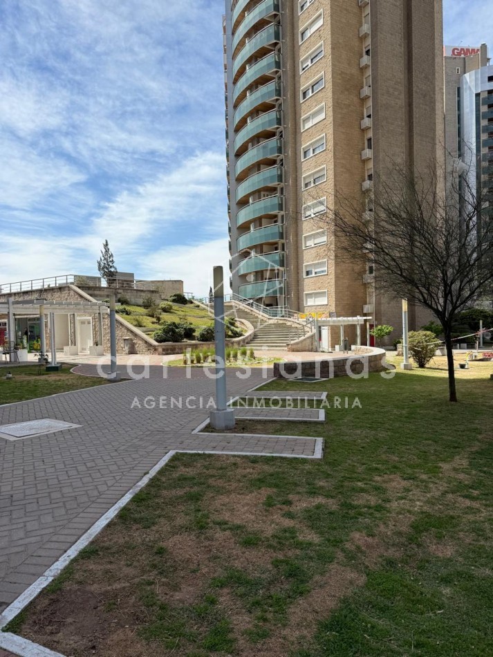 ALTO VILLASOL | DEPTO 1 DORM ESTILO DUPLEX C/ COCHERA