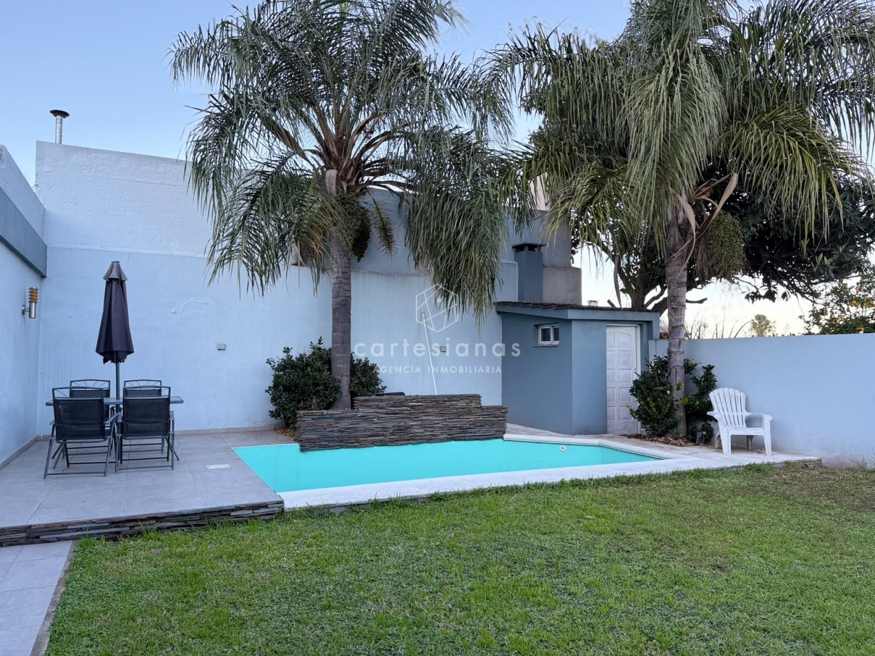ALTOS DE VILLA CABRERA | CASA DE 4 DORM CON PATIO Y PILETA 