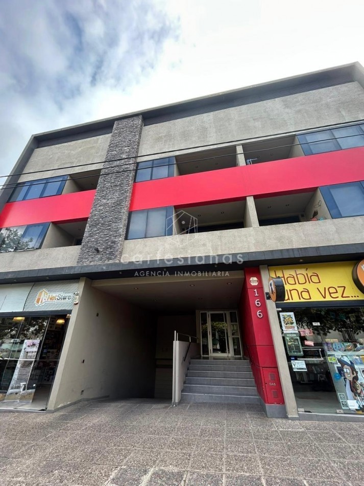 TU DEPTO DE 1 DORM EN PLENO CENTRO DE CARLOS PAZ| C/COCHERA| PILETA| GYM| QUINCHO