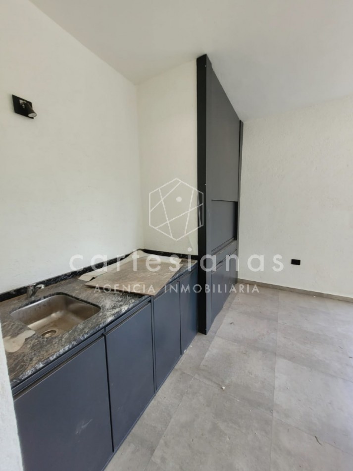 APTO CREDITO HIPOTECARIO LAS CAÑITAS BARRIO PRIVADO CASA DE 2 DORM +ESCRITORIO