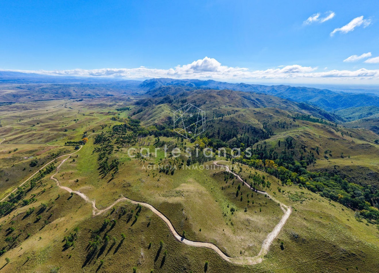 POTRERO DE GARAY | CAMPO DE 80 HECTAREAS + CASA DE 4 DORM+CASA DE SERVICIO+GALPON 