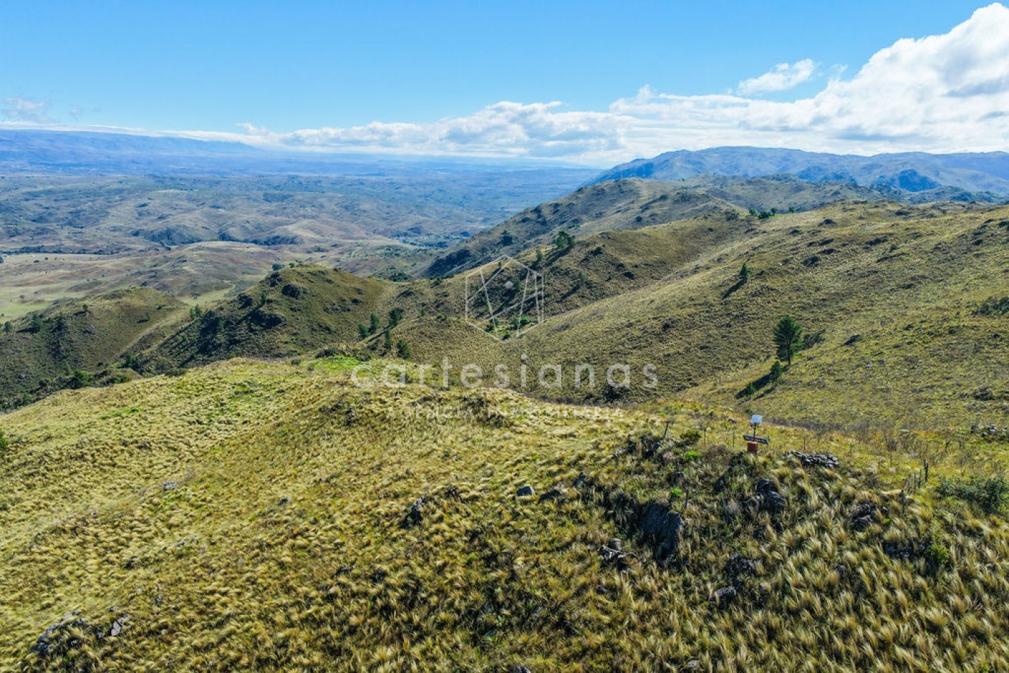 POTRERO DE GARAY | CAMPO DE 80 HECTAREAS + CASA DE 4 DORM+CASA DE SERVICIO+GALPON 