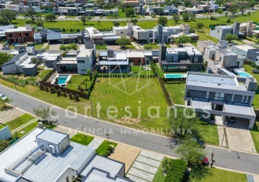 SIETE SOLES LOTE CENTRAL DE 600 M2 | PARTERRES