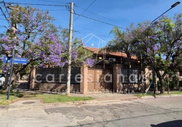 URCA EXCELENTE CASA DE 4 DORM. USO RESIDENCIAL O PARA OFICINAS/ESTUDIO 