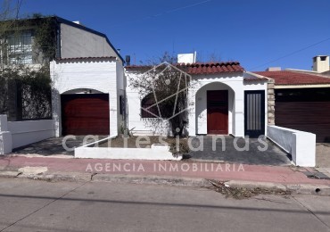 GRANJA DE FUNES | ALQUILER CASA DE 3 DORM A 50 MTRS DE RAFAEL NUÑEZ 